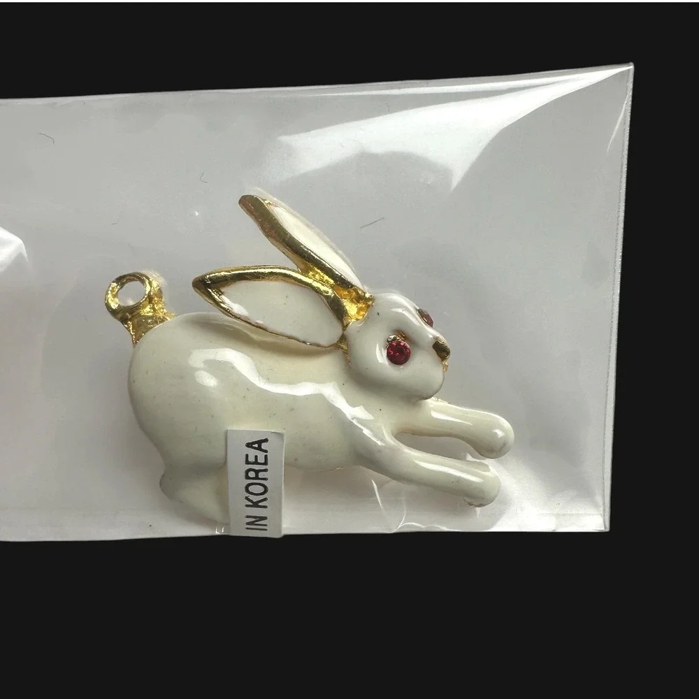 Vintage‎ 1986 Phister Ent Gold Bow Brooch - 7 Interchangeable Holiday Charms Set